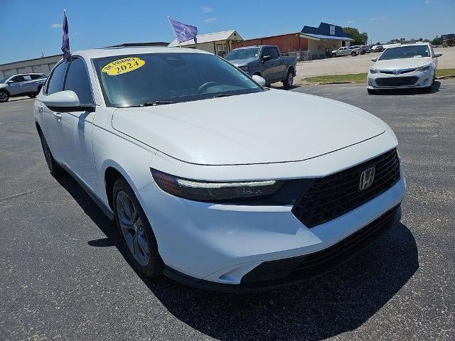 Used 2024 Honda Accord EX image 11