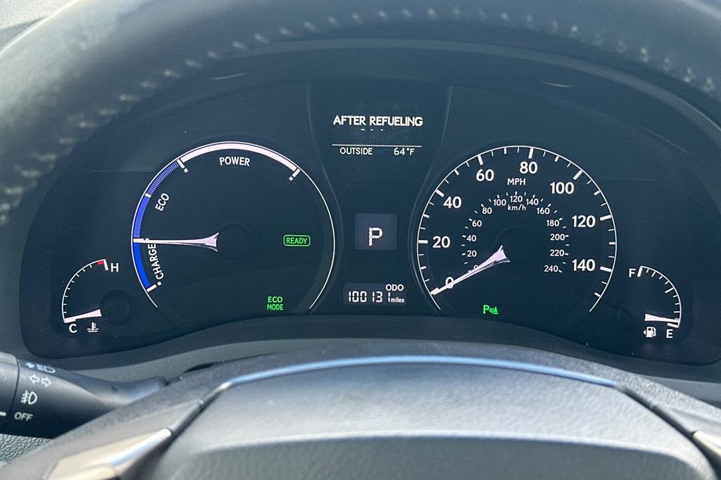 Used 2015 Lexus RX 450h AWD image 25