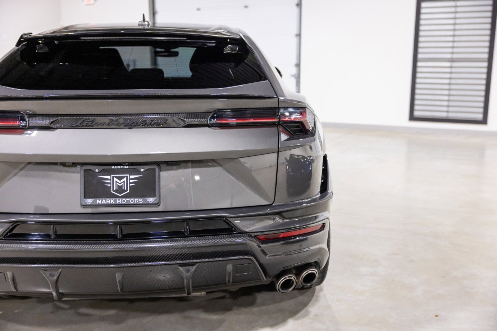 Used 2023 Lamborghini Urus Performante image 13