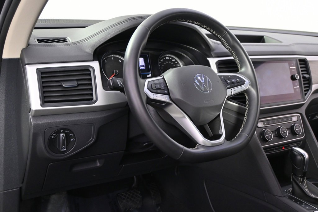 Used 2021 Volkswagen Atlas SE image 11