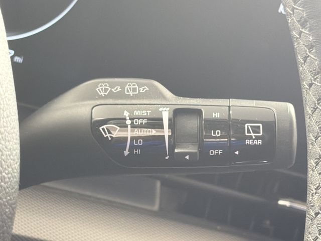 Used 2024 Kia Sportage SX FWD image 13