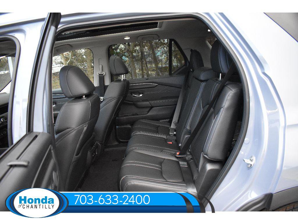 New 2026 Honda Pilot Touring image 30