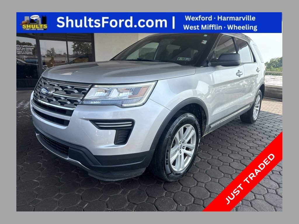 Used 2018 Ford Explorer XLT AWD/4WD image 1