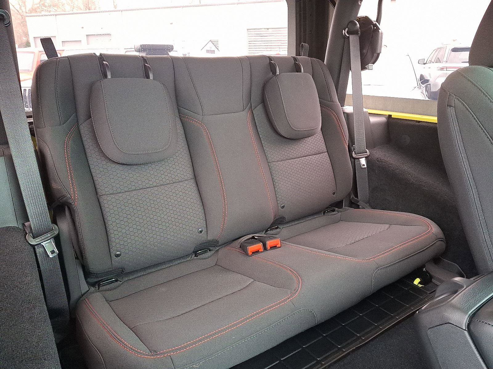 Used 2023 Jeep Wrangler Rubicon w/ Cold Weather Group image 10