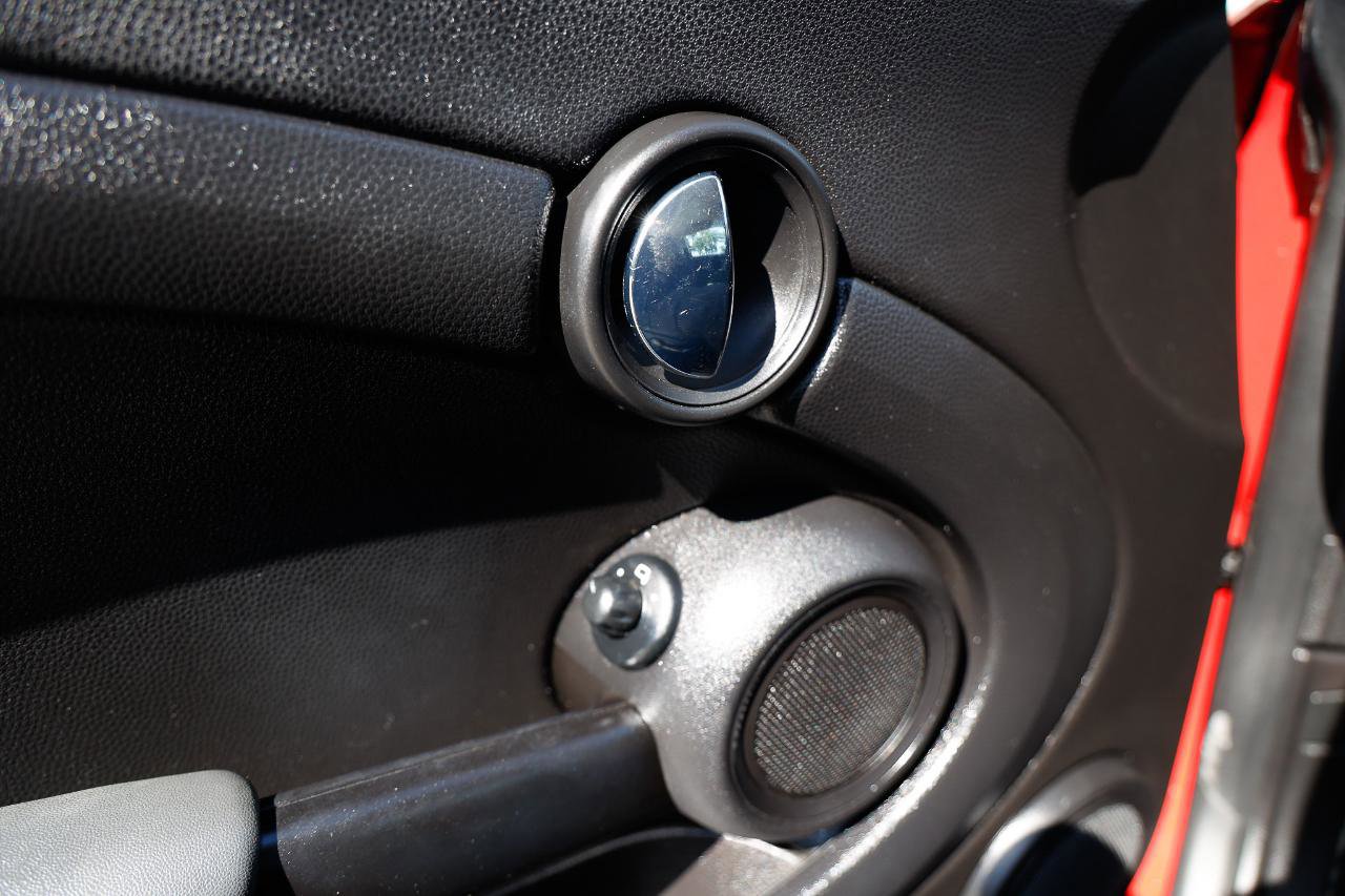 Used 2008 MINI Cooper Hardtop FWD image 34