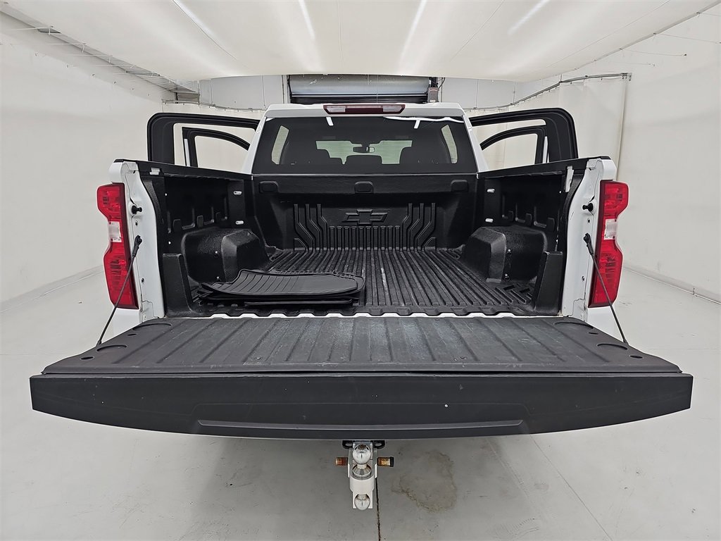 Used 2021 Chevrolet Silverado 1500 LT image 16