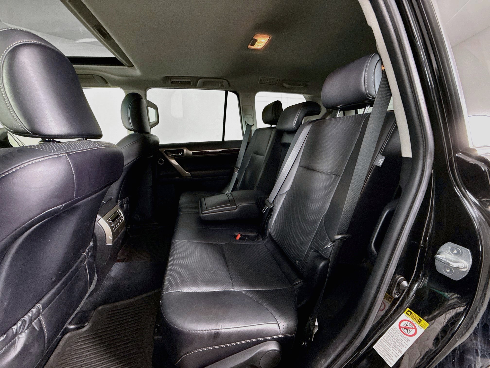 Used 2015 Lexus GX 460 Luxury AWD/4WD image 23