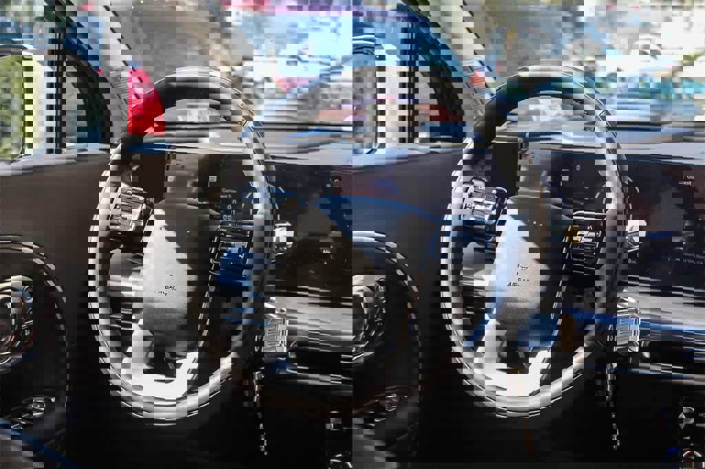 New 2026 Hyundai Ioniq 9 Calligraphy w/ Tow & Go Package image 21