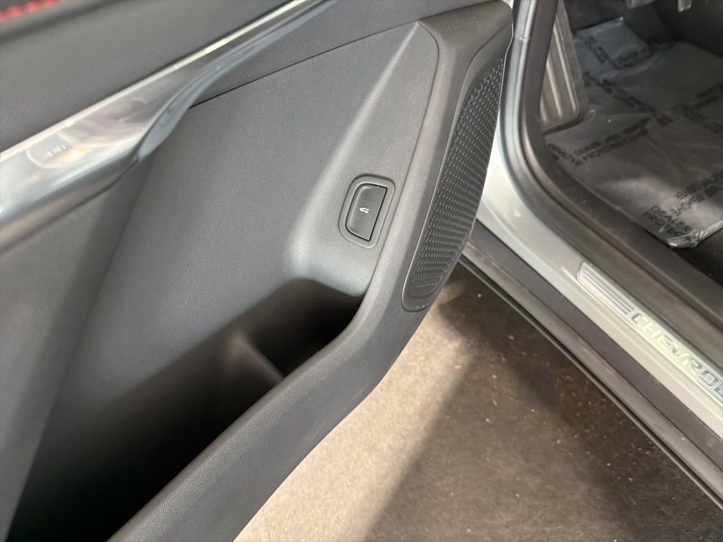 Certified 2025 Chevrolet Traverse Z71 w/ Driver Confidence Package image 35