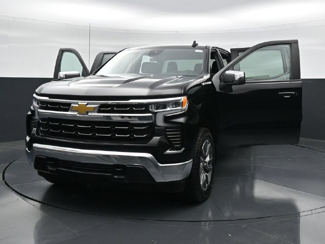 Used 2024 Chevrolet Silverado 1500 LT AWD/4WD image 48