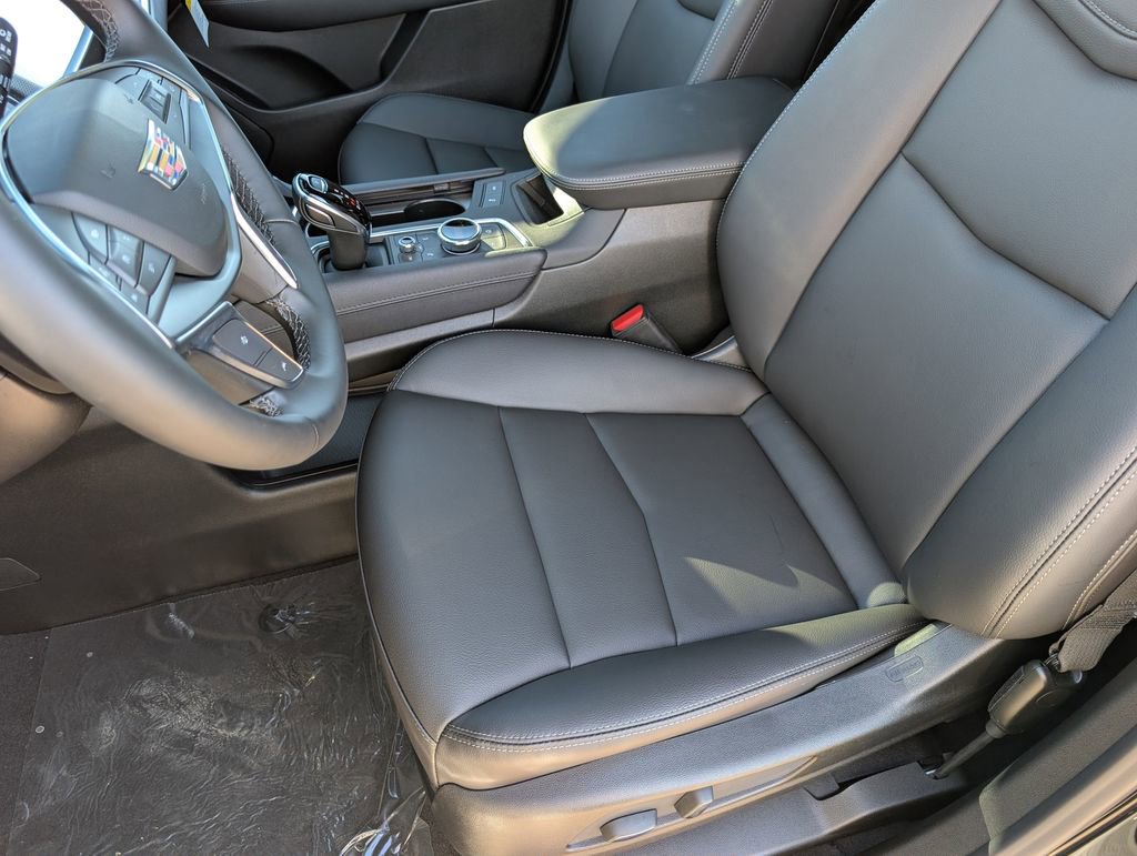 New 2026 Cadillac XT5 Luxury AWD/4WD image 9
