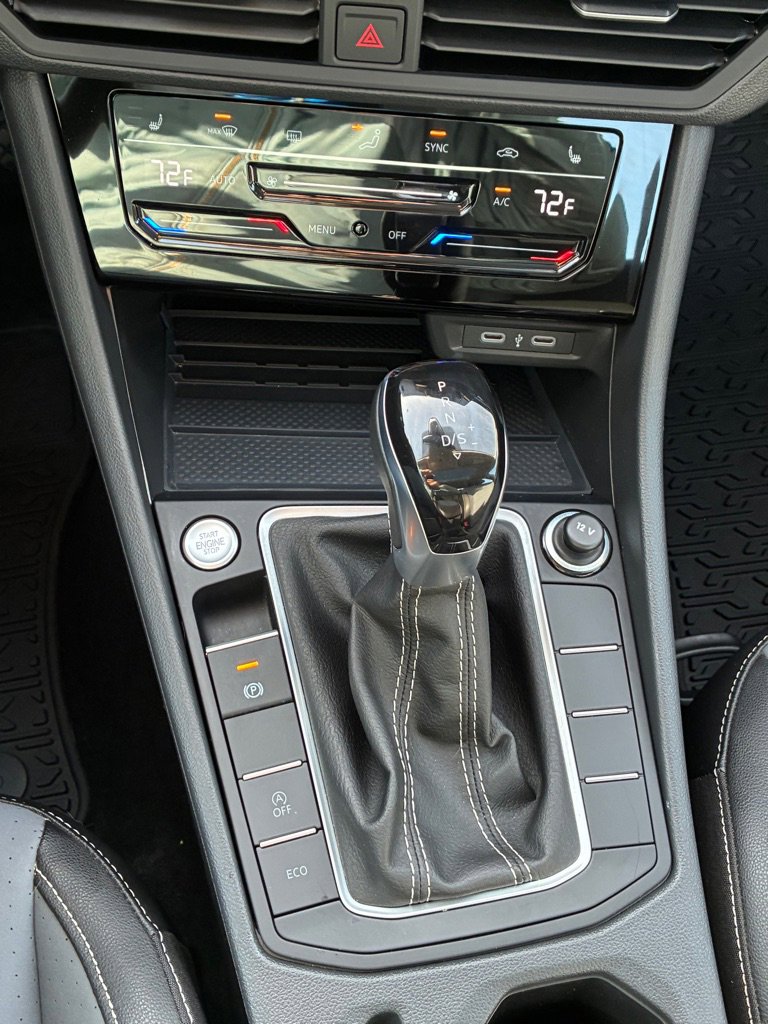 Used 2025 Volkswagen Jetta SE w/ Sunroof Package image 25