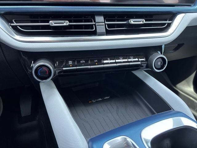 New 2026 Chevrolet Equinox EV LT FWD image 22