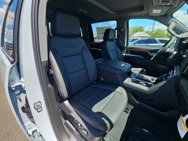 New 2026 GMC Sierra 2500 Denali w/ Denali Reserve Package AWD/4WD image 18