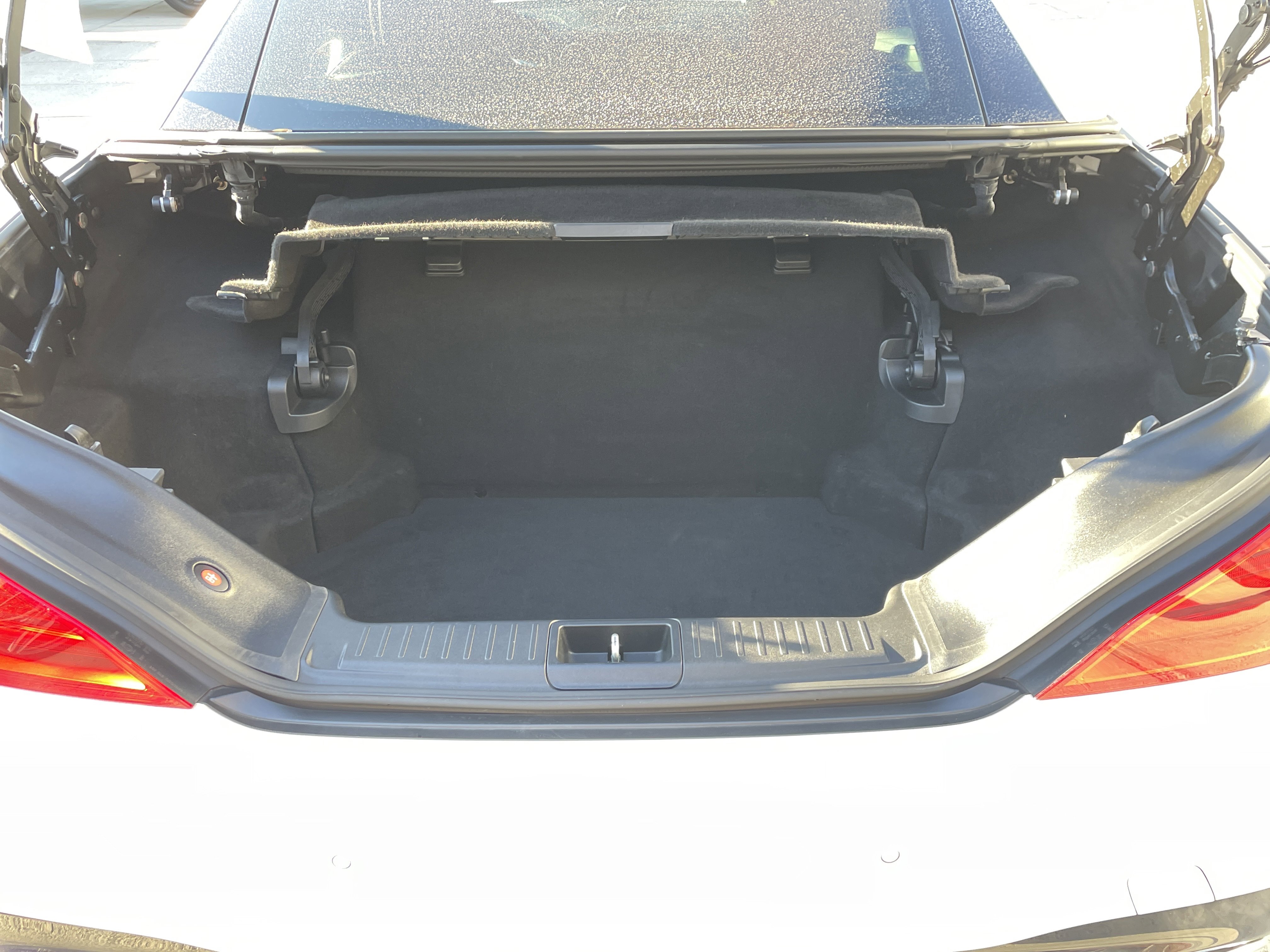 Used 2017 Mercedes-Benz SL 450 image 17