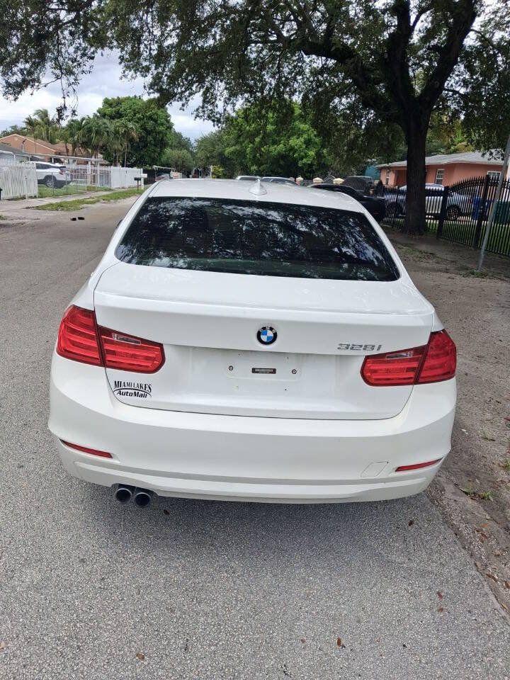 Used 2015 BMW 328i Sedan RWD image 9