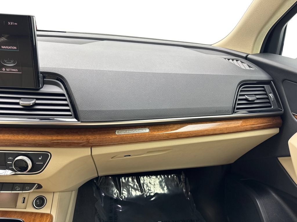 Used 2023 Audi Q5 2.0T Premium w/ Convenience Package AWD/4WD image 59