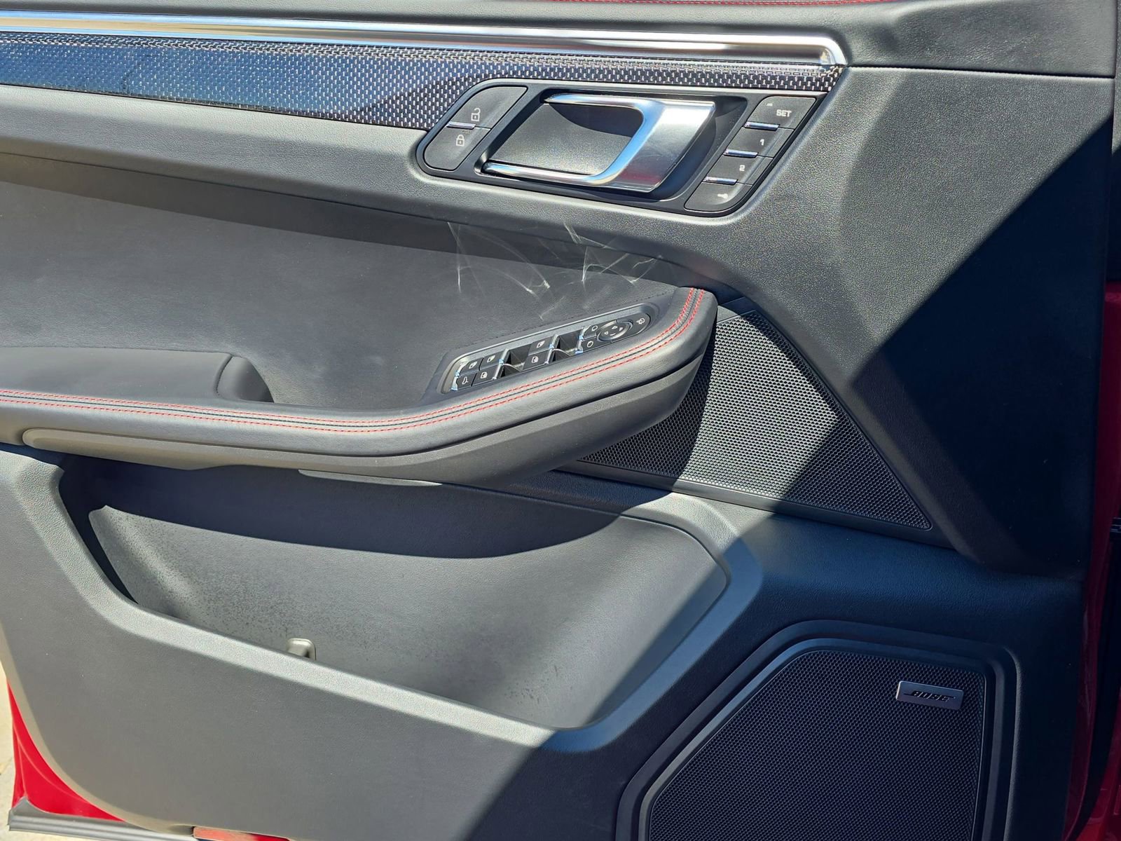 Certified 2026 Porsche Macan GTS image 21