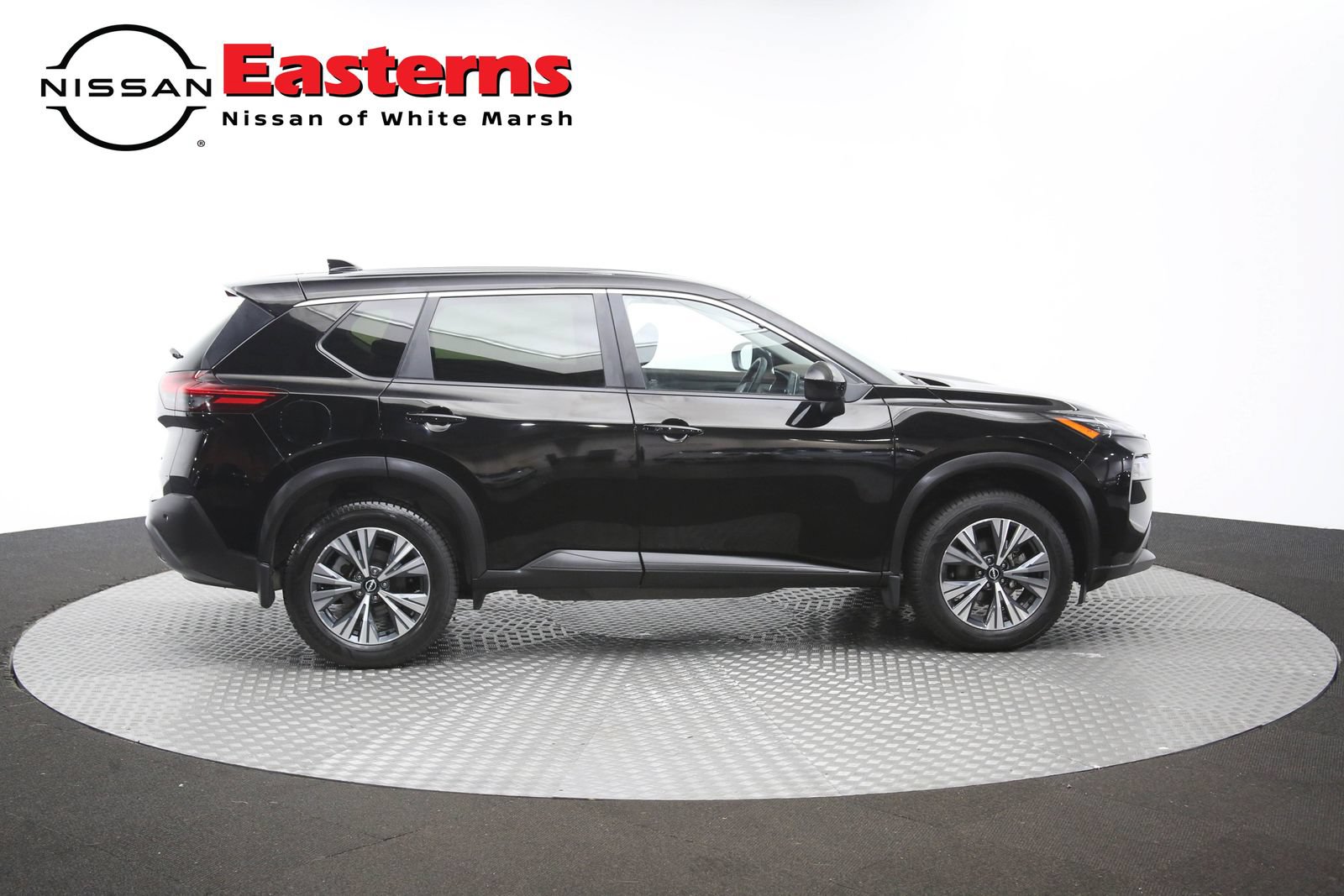 Used 2023 Nissan Rogue SV AWD/4WD image 44