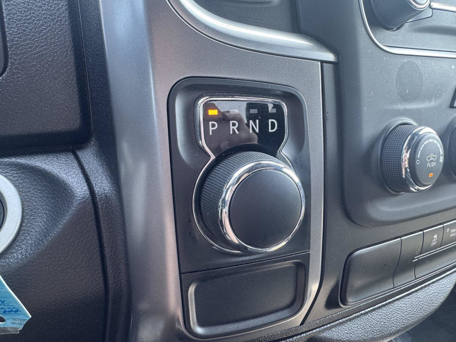 Used 2024 RAM 1500 Warlock RWD image 21