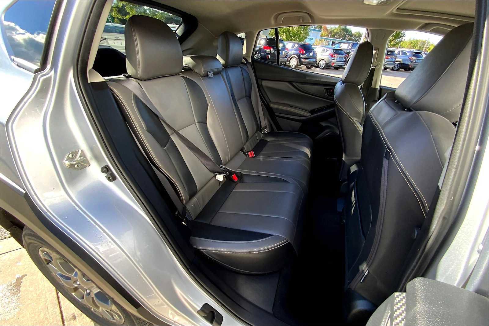 Used 2022 Subaru Crosstrek 2.5i Sport w/ Moonroof Package image 19