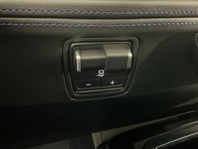 New 2026 Cadillac Escalade IQ Sport 1 w/ LPO, ONYX Package image 23