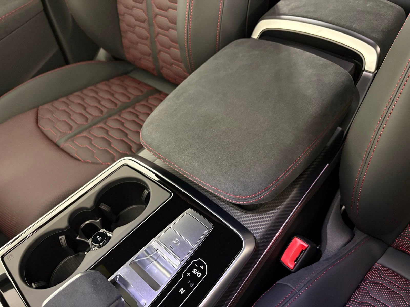 New 2026 Audi RS Q8 performance image 20