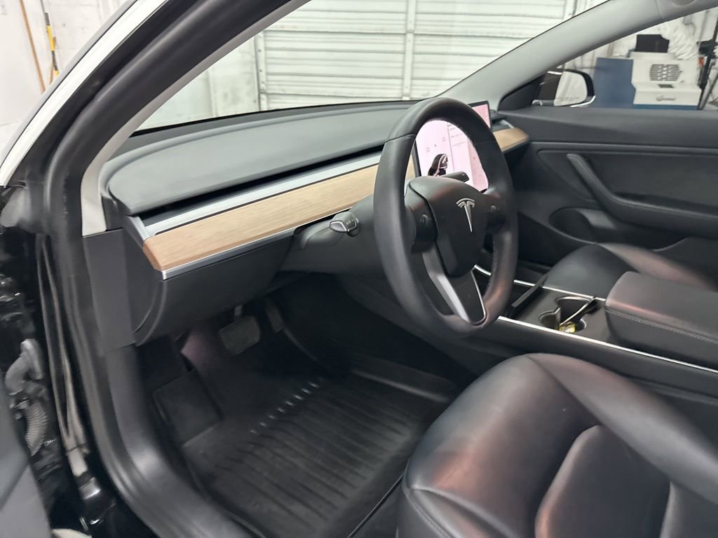 Used 2020 Tesla Model 3 Long Range image 9