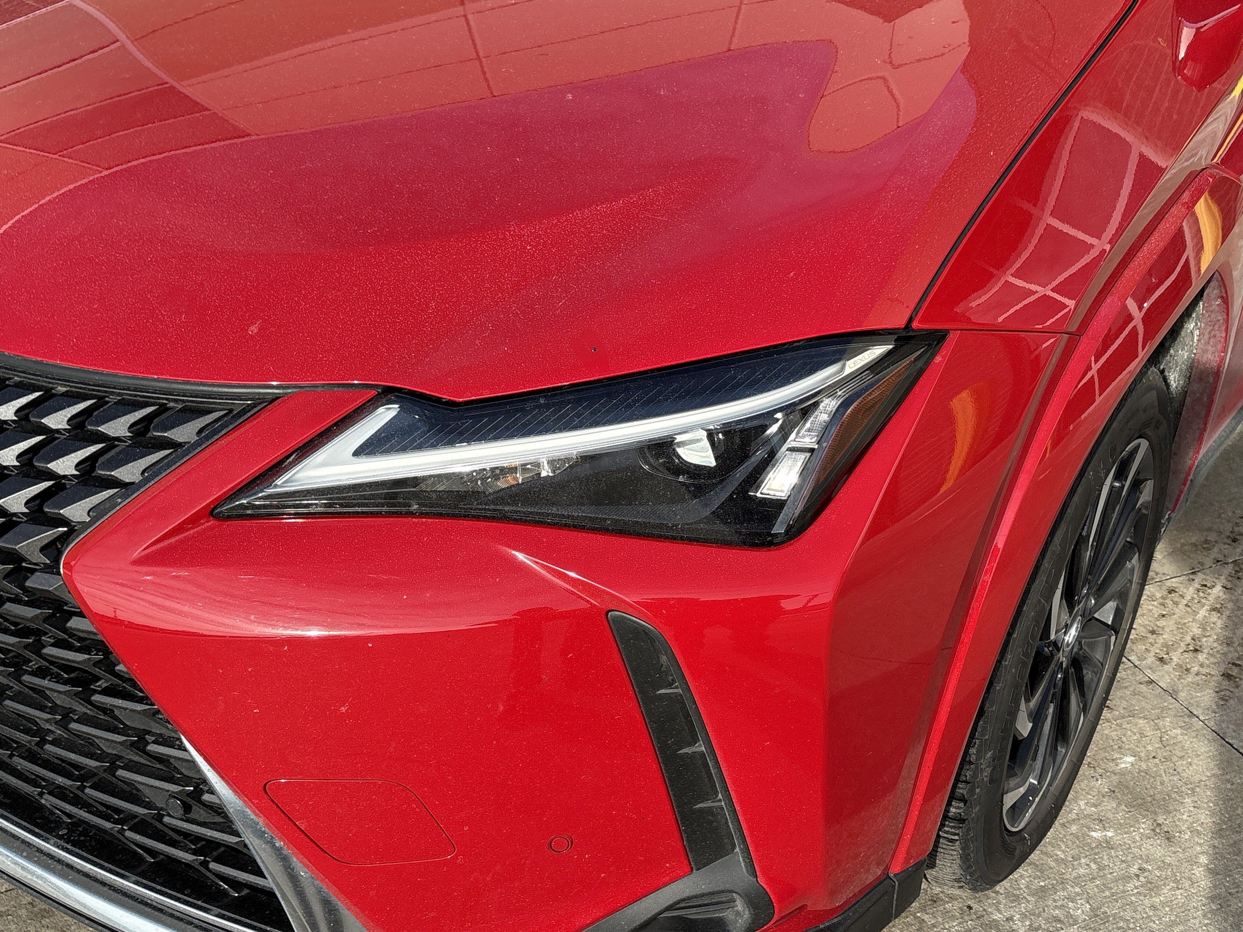 Used 2024 Lexus UX 250h AWD w/ Premium Package image 6