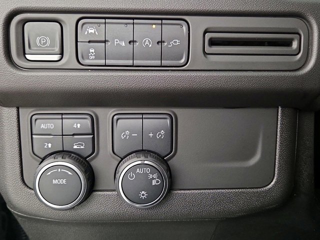 Used 2022 Chevrolet Tahoe RST w/ Luxury Package image 6