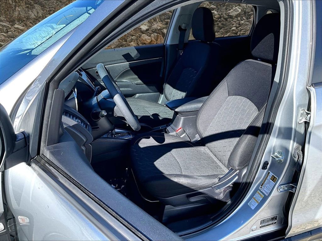 Used 2022 Mitsubishi Outlander Sport ES image 22