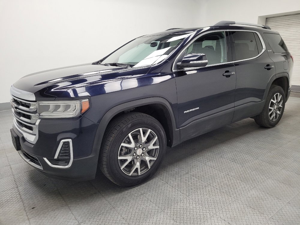 Used 2021 GMC Acadia SLE w/ Driver Convenience Package FWD image 2