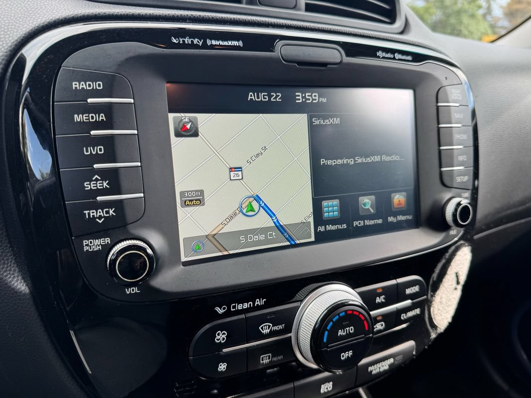 Used 2014 Kia Soul + w/ Audio Package FWD image 17