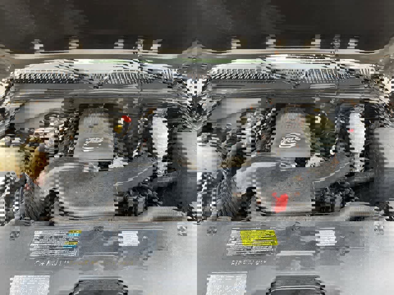 Used 2005 Chevrolet Suburban LT w/ Preferred Equipment Group image 34