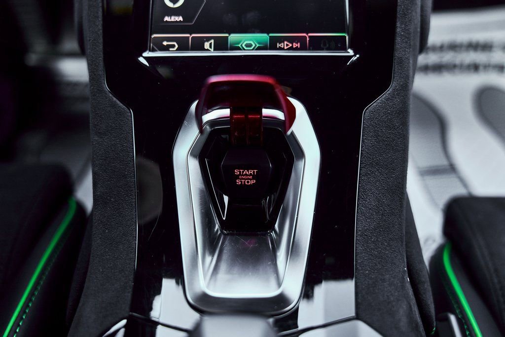 Used 2024 Lamborghini Huracan Sterrato image 60