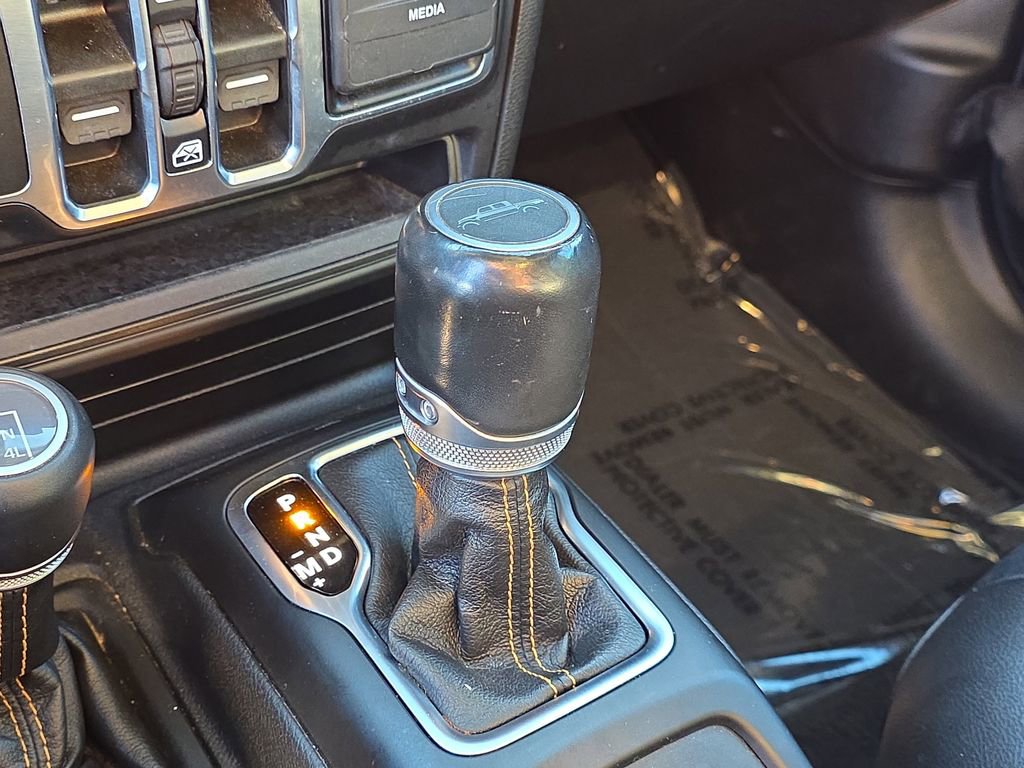 Used 2021 Jeep Gladiator Overland image 24