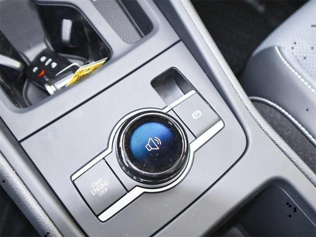 New 2026 Volkswagen Tiguan SE image 26