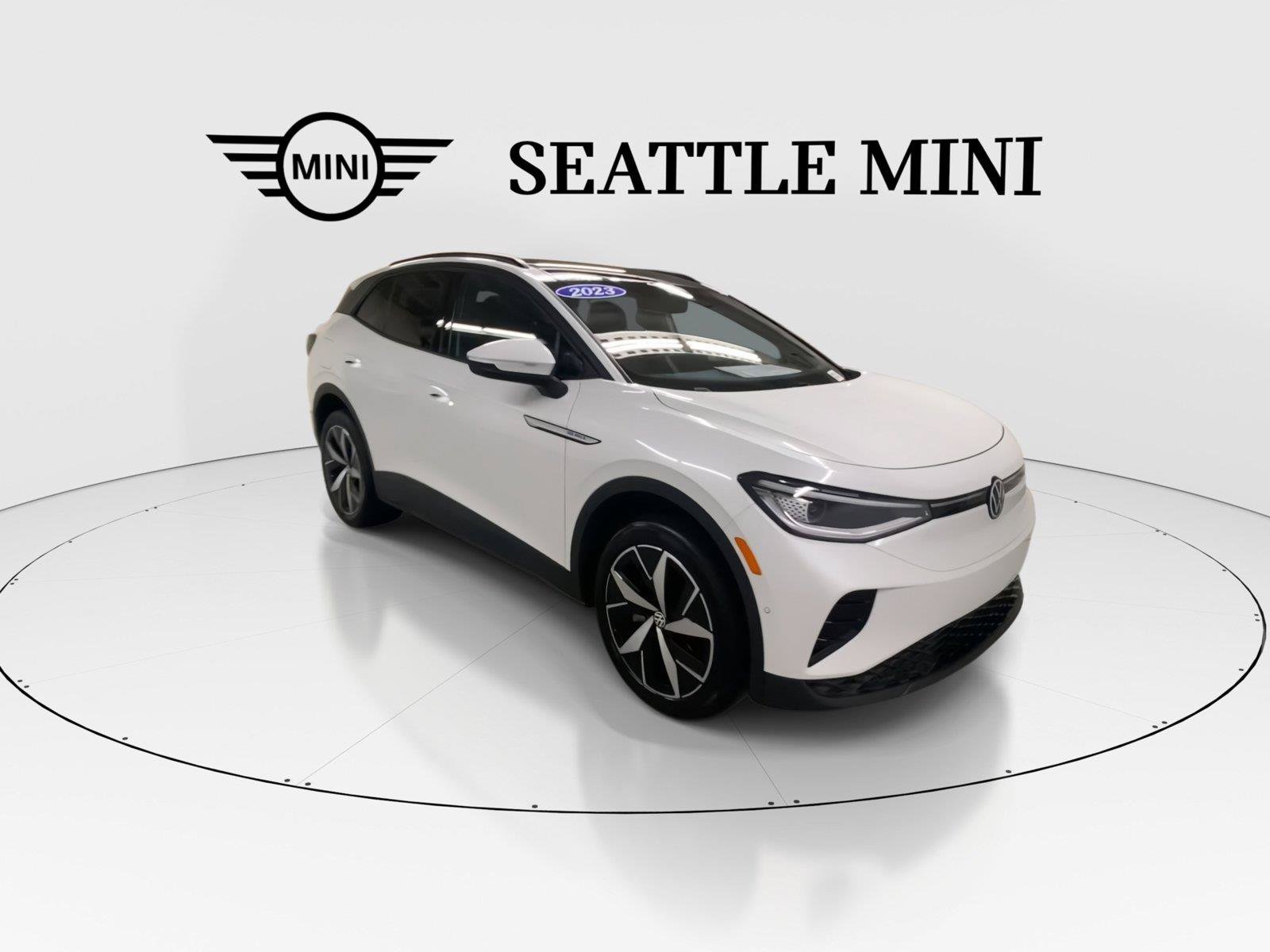 Used 2023 Volkswagen ID.4 Pro S AWD/4WD image 2