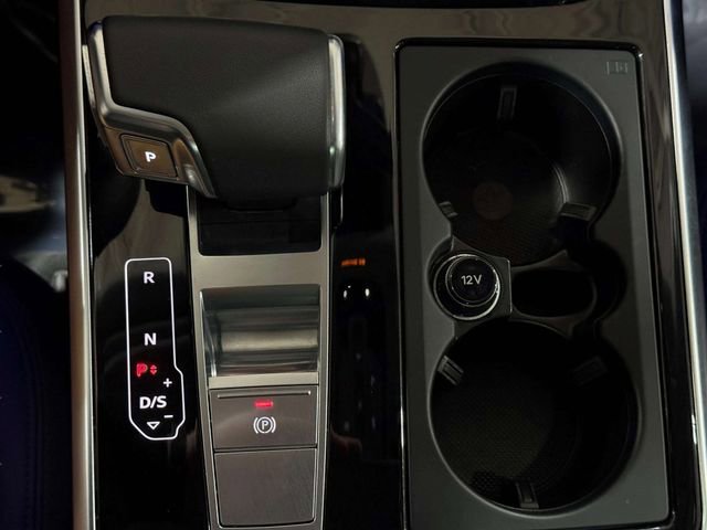 Used 2023 Audi Q7 3.0T Prestige image 17