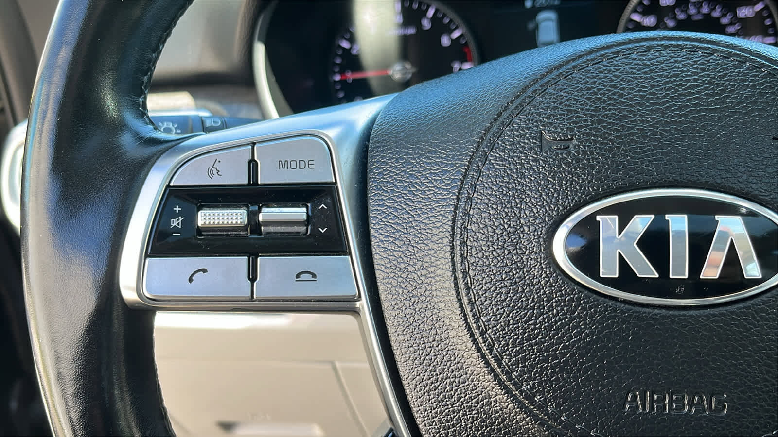 Used 2020 Kia Telluride EX AWD/4WD image 14