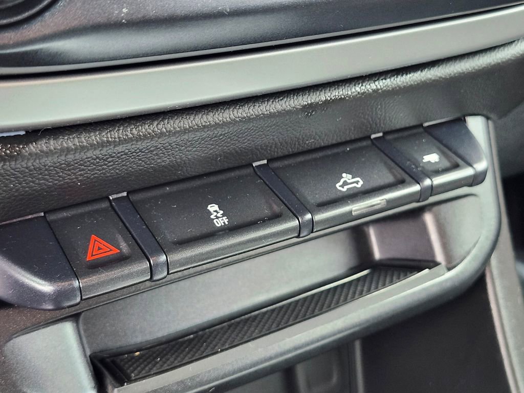 Used 2019 Chevrolet Colorado LT w/ LT Convenience Package image 23