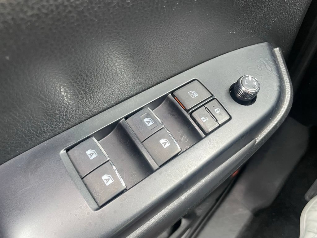 Used 2019 Toyota Highlander Limited AWD/4WD image 23