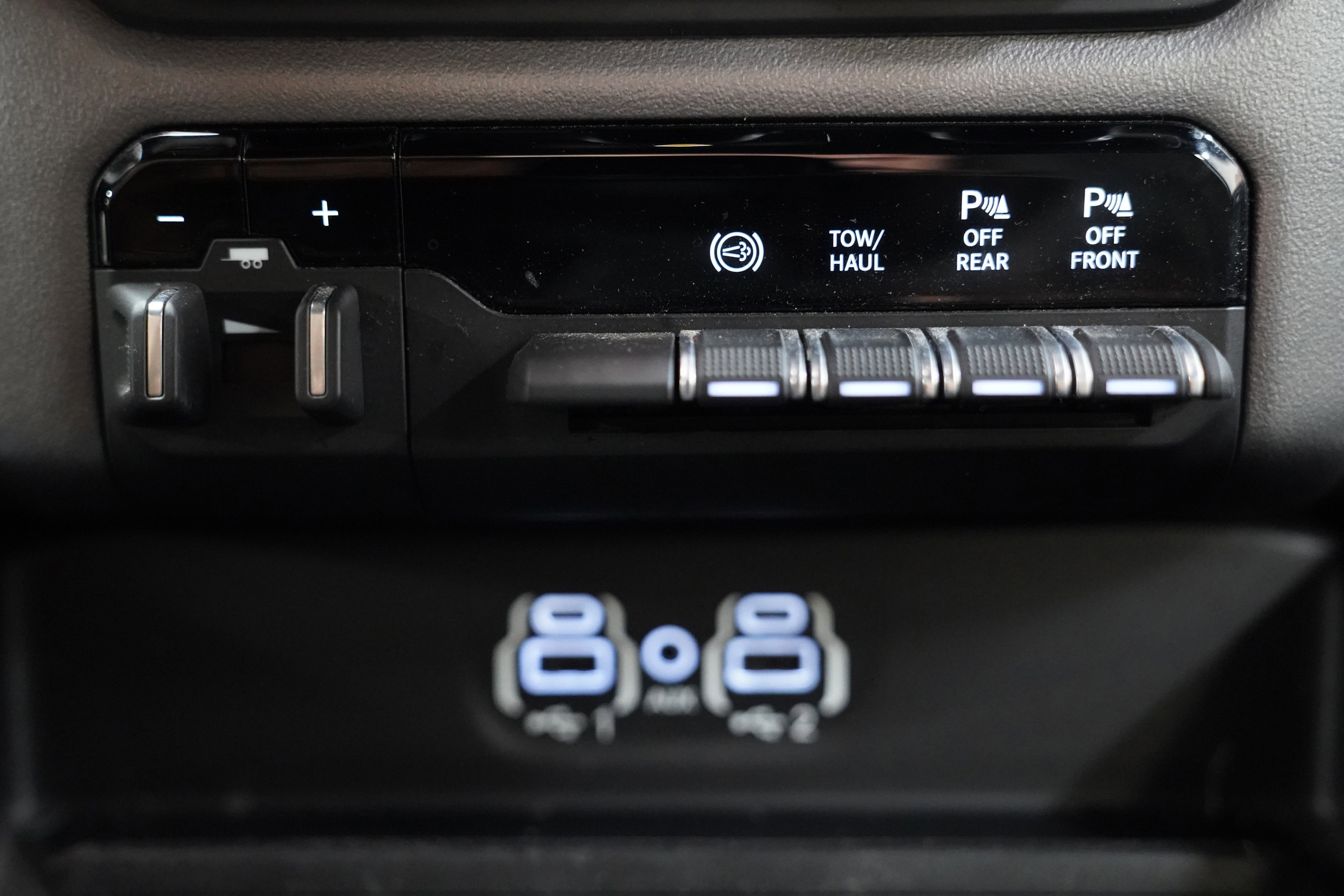 Used 2023 RAM 2500 Lone Star w/ Night Edition image 26