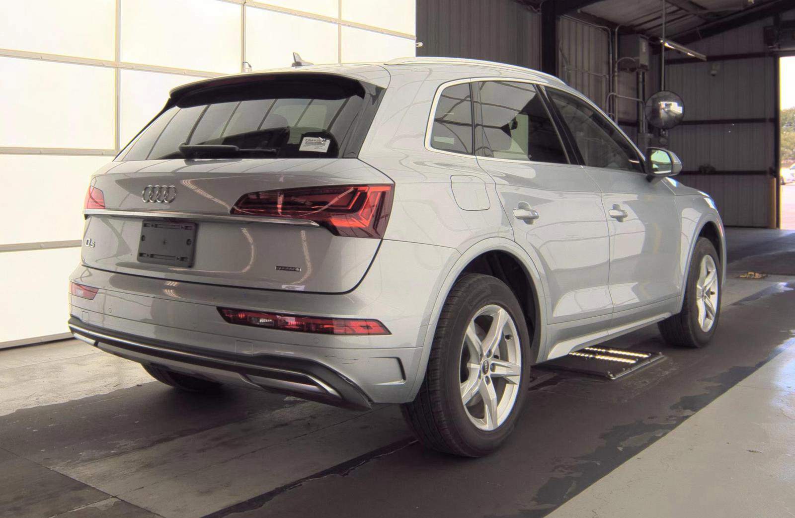 Used 2023 Audi Q5 2.0T Premium AWD/4WD image 4