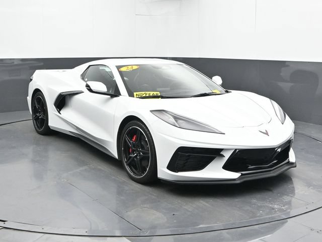 Used 2024 Chevrolet Corvette Stingray Premium Conv w/ Battery Protection Package RWD image 4