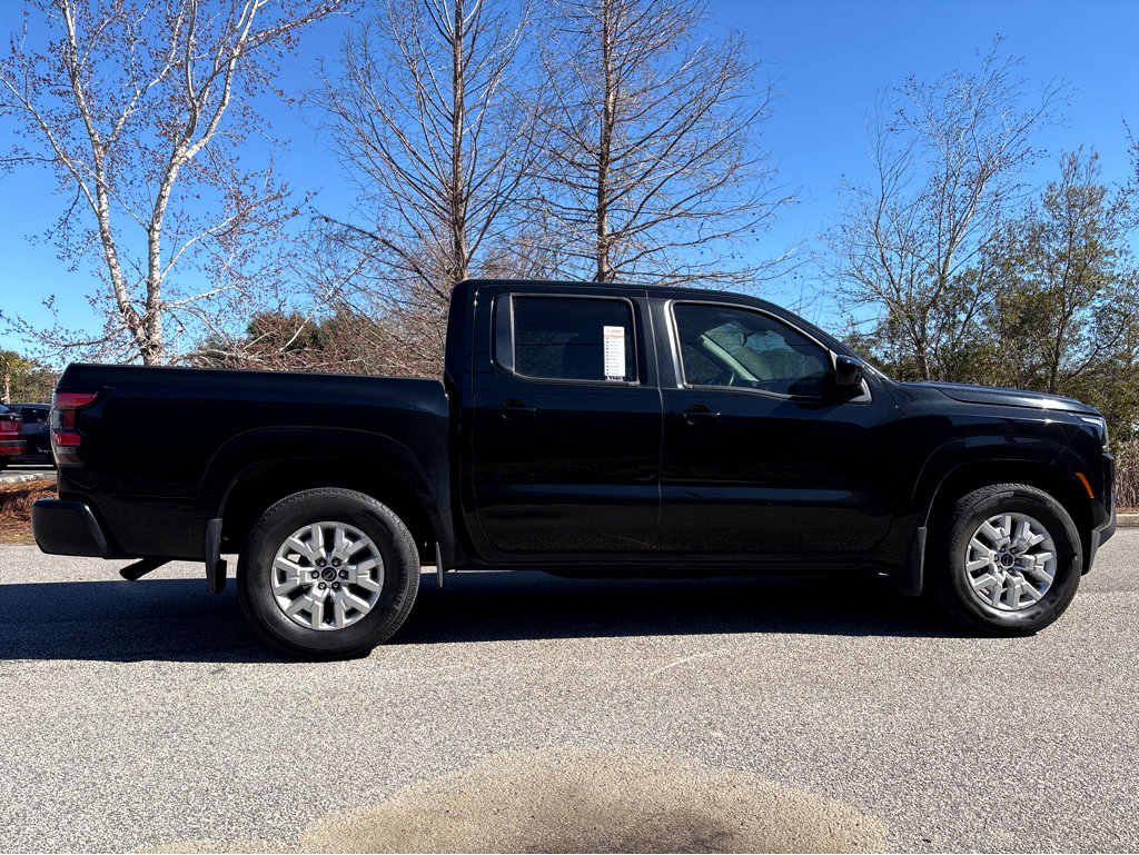 Used 2023 Nissan Frontier SV w/ SV Convenience Package image 24