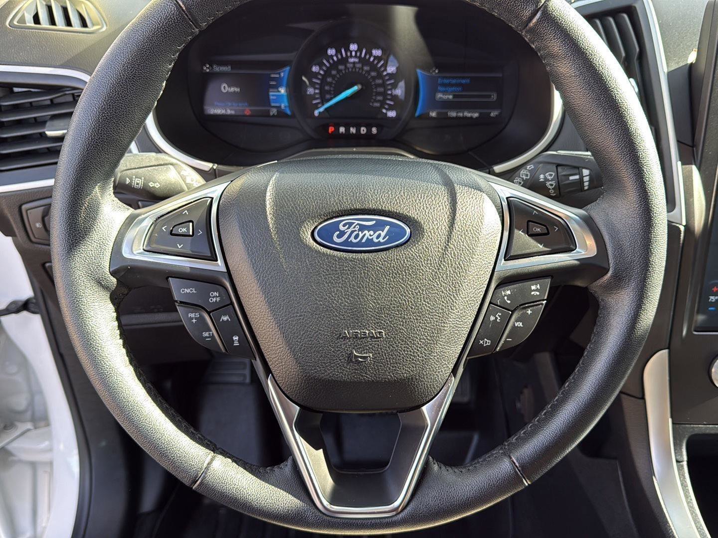 Used 2021 Ford Edge SEL w/ Convenience Package image 15