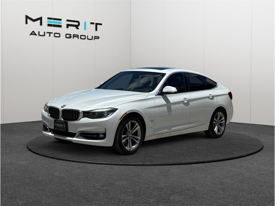 Used 2017 BMW 330i Gran Turismo xDrive AWD/4WD image 4