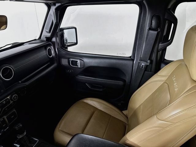 Used 2018 Jeep Wrangler Unlimited Sahara AWD/4WD image 25