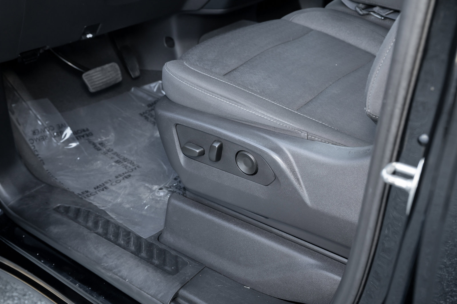 Used 2024 Chevrolet Silverado 1500 Custom Trail Boss image 23